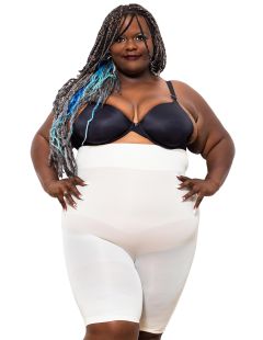 Pantaloni scurți modelați - mărimea „XL”.