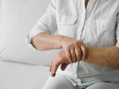 Învelișuri pentru degetul mare și încheietura mâinii: sprijin și ameliorare pentru articulațiile încordate