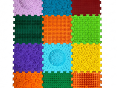 Covorașe ortopedice puzzle: o alee jucăușă pentru picioare mai sănătoase