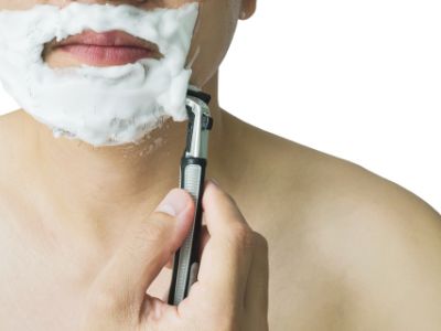 Spume de ras Bond and Alex pentru bărbați: bărbierit mai fin, alunecare mai bună și îngrijire mai confortabilă a pielii