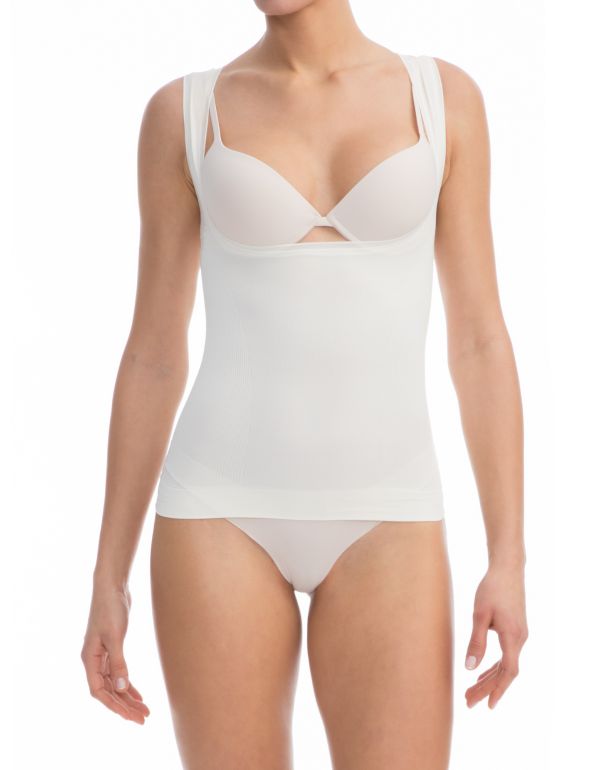 Maieu modelat pentru bust
