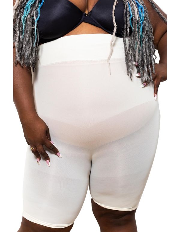 Pantaloni scurți modelați - mărimea „XL”.